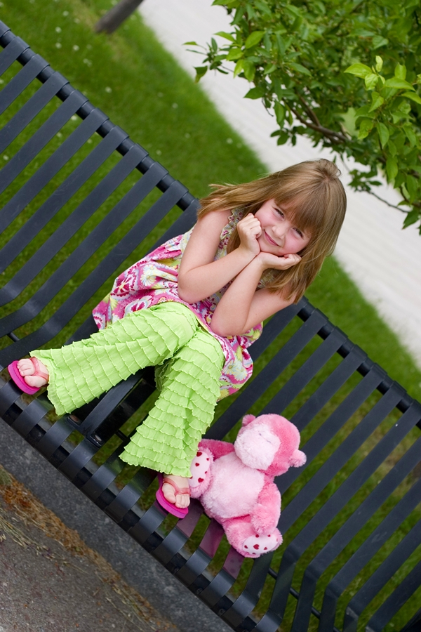 Knit ruffle pants - various colors